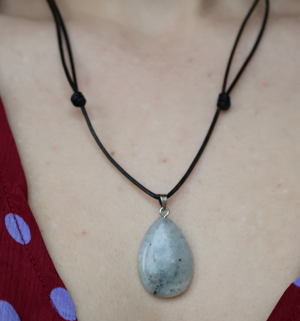 Collier pendentif larme Labradorite