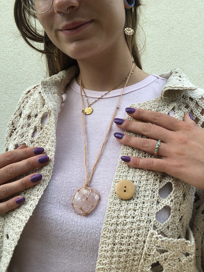 Collier pierre brute en Quartz rose