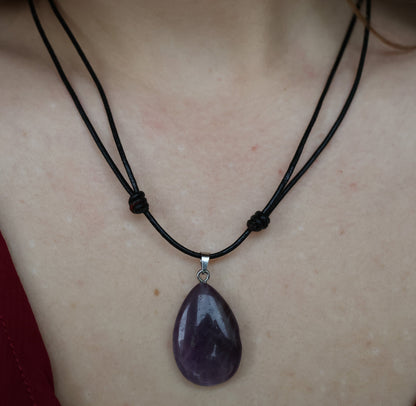 Collier pendentif larme en Améthyste