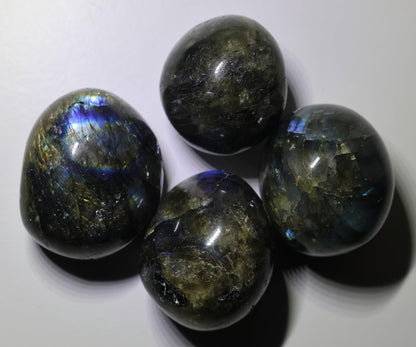 Labradorite 'A' - LuvEarth